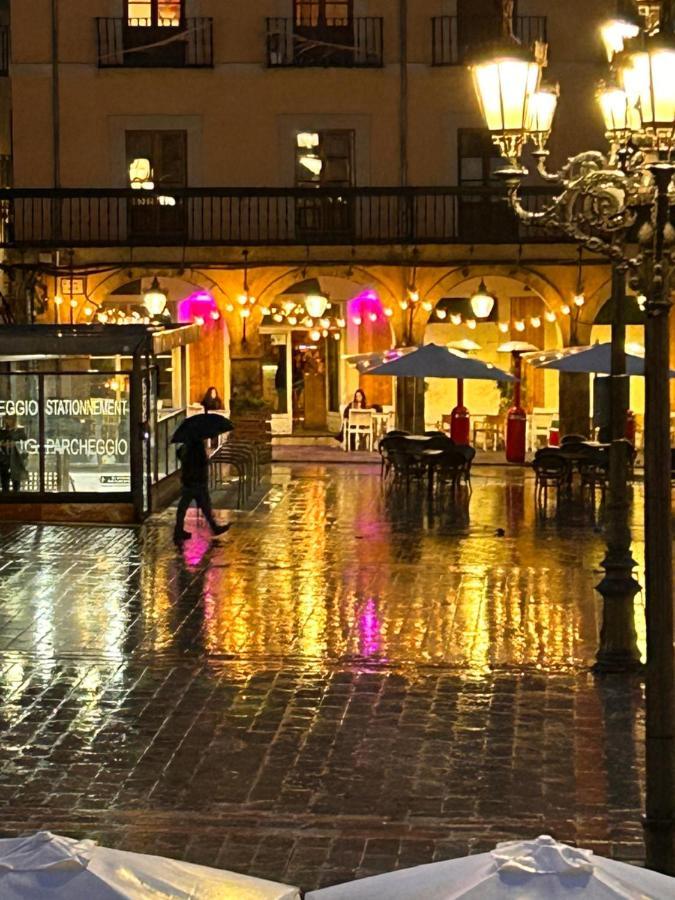 Plaza Mayor Leon - Bohemia Extérieur photo